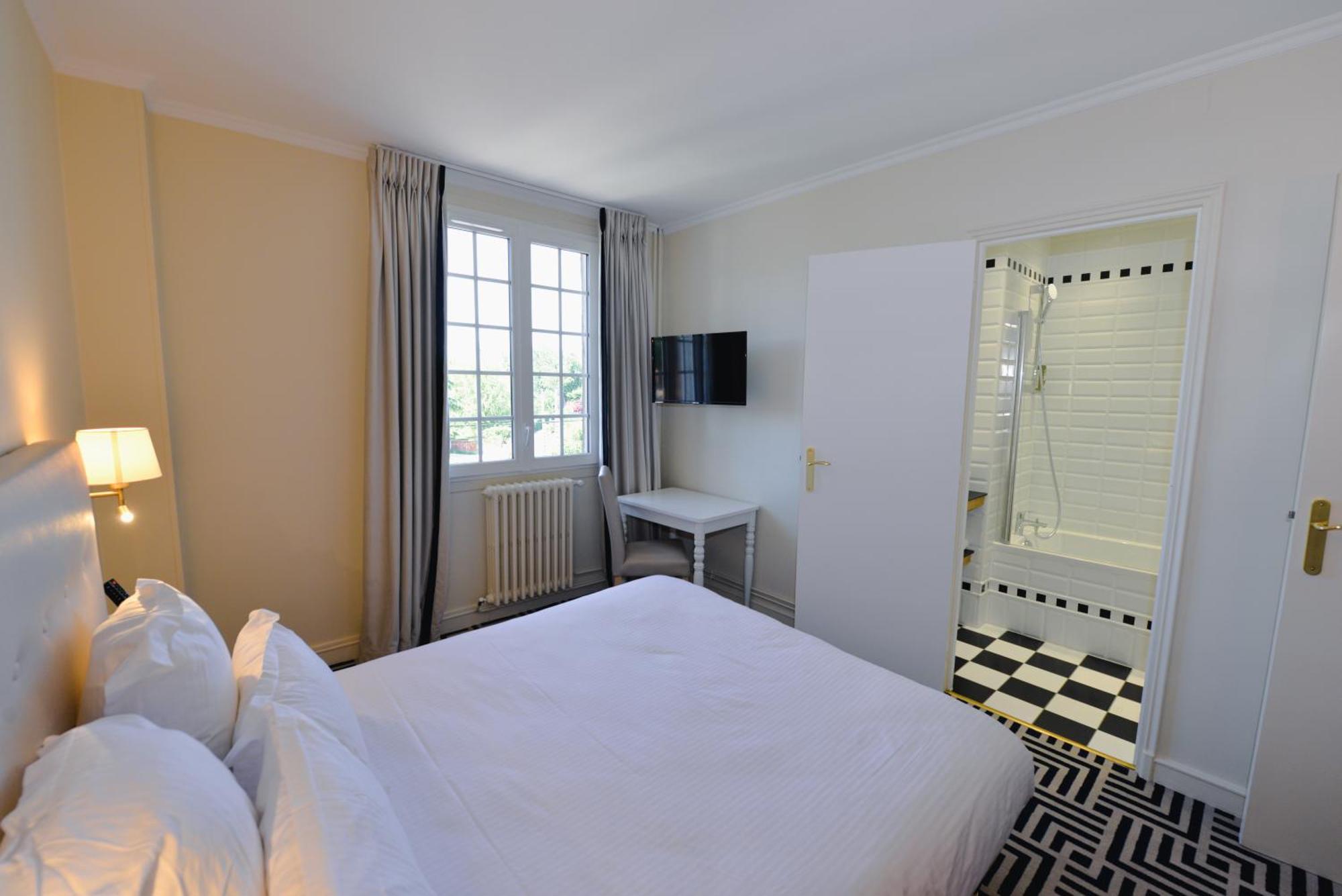 Hostellerie Saint Pierre Cameră foto